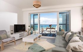 45 Ocean 1, Newquay